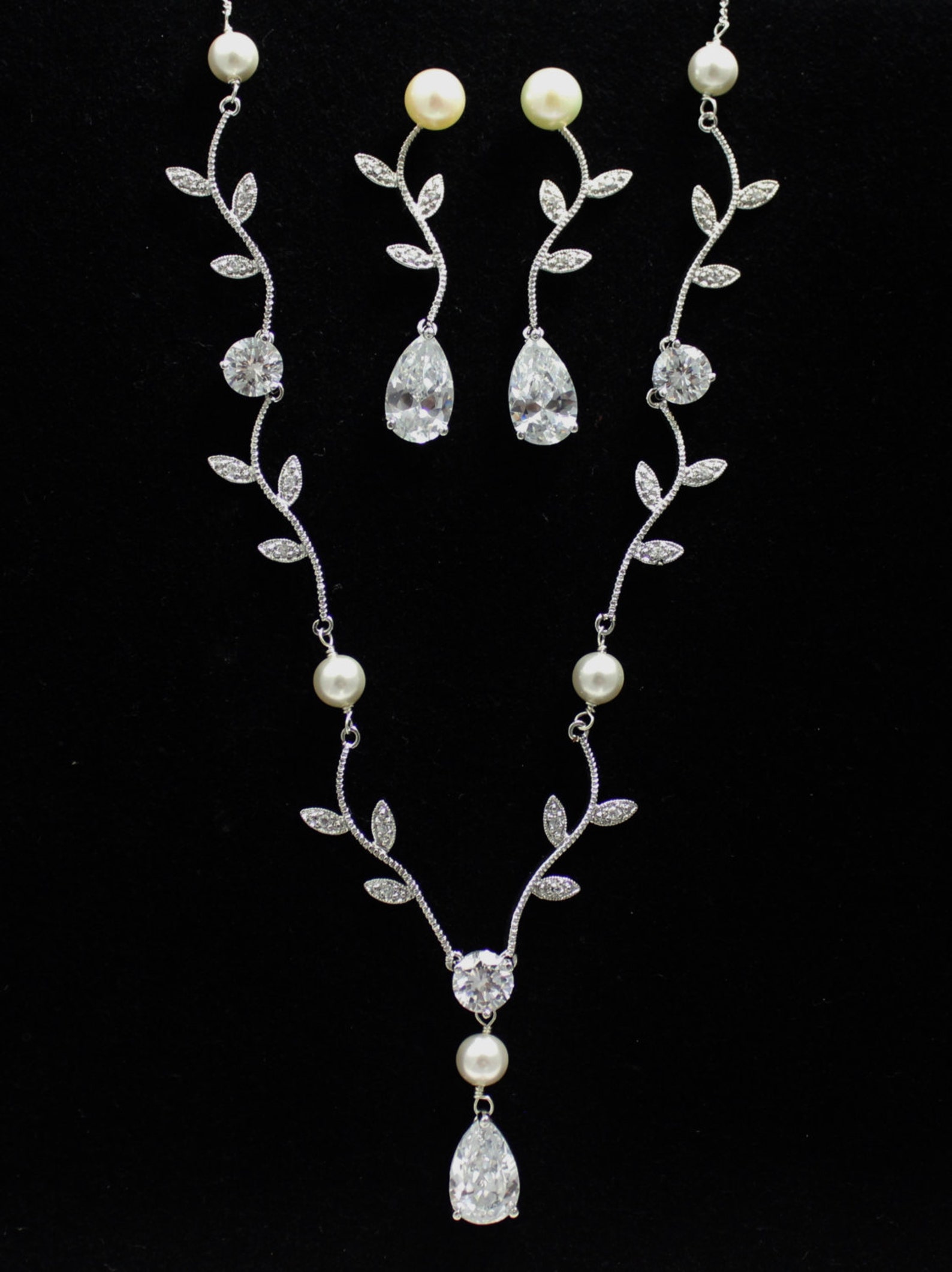 Crystal Vine Earrings Vine Bridal Earrings Pearl Stud Etsy