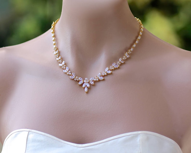 EVER FAITH Kristallen sieradenset voor bruid, Art Deco, bloemmotief, traanvormige ketting, oorbellen en armbandset, 53 cm, kristal, Stras