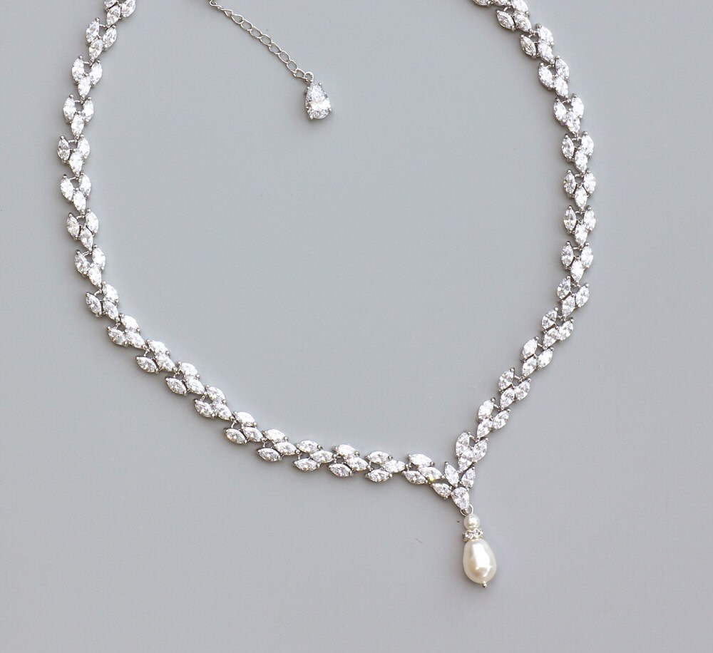 Crystal Necklace Crystal Wedding Necklace Pearl and Crystal Etsy