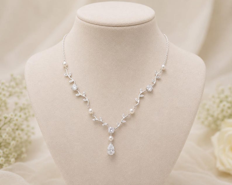 Collier VINE de mariée cristal et perles Swarovski