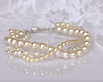 Bridal Bracelet, Pearl Bridal Bracelet, Ivory Pearl Wedding Cuff,  Pearl Bridesmaid Bracelet, TWIST