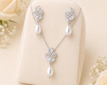 Pearl Earrings & Necklace Set, Crystal Bridal Jewelry Set, Wedding Jewelry Set, SilverJewelry Set, Bridesmaid jewelry set, FLEUR