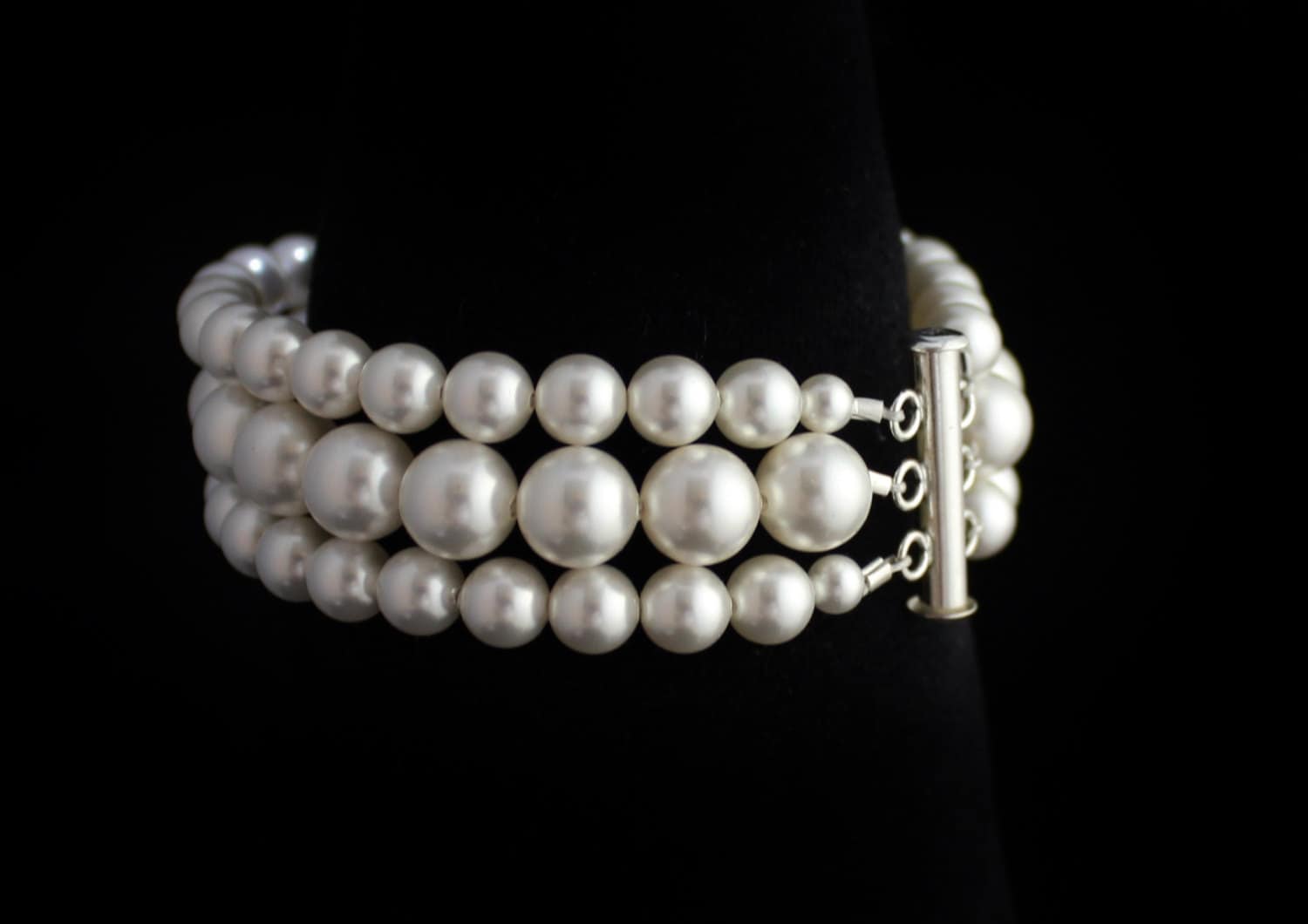 Bracelet manchette mariée 3 rangs perles Swarovski