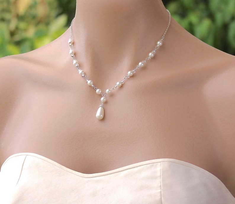 Backdrop Necklace,Pearl Back Drop Necklace, Pearl Bridal Necklace, Back Drop Option, VANESSA image 4