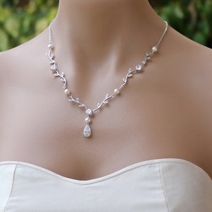 Vine Crystal Bridal Necklace, Dainty Crystal and Pearl Wedding Necklace, Wedding Jewelry, Bridesmaid Necklace VINE