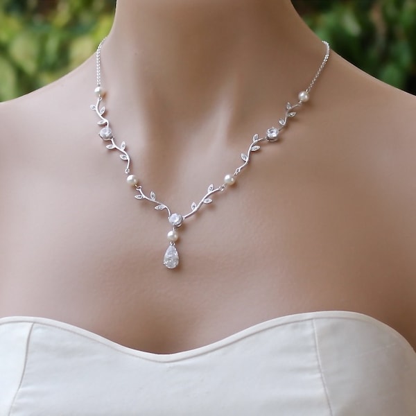 Vine Crystal Bridal Necklace, Dainty Crystal and Pearl Wedding Necklace, Wedding Jewelry, Bridesmaid Necklace VINE