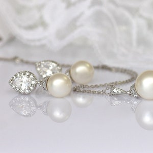 Ivory Pearl Jewelry Set, Pearl Bridal Set, Ivory Bridesmaids Jewelry Set, Pearl Wedding Jewelry Set, SISSY 3 image 4