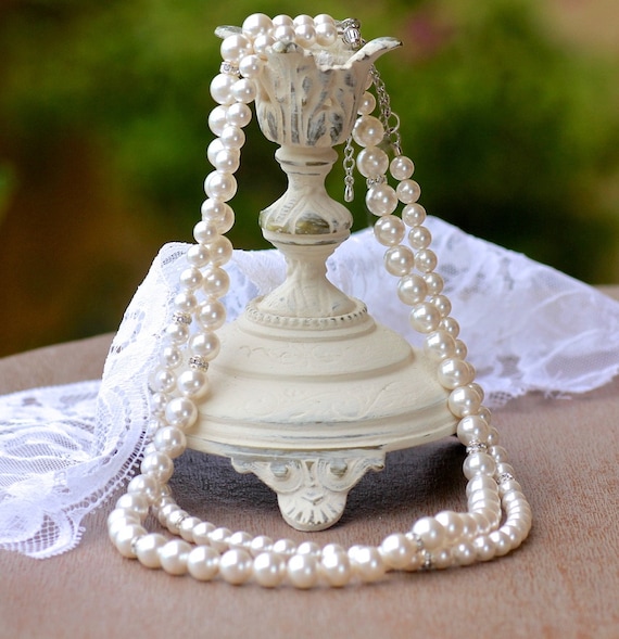 Ivory pearl best sale necklace