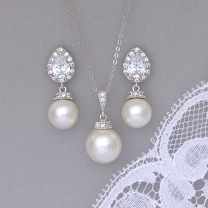 Ivory Pearl Jewelry Set, Pearl Bridal Set, Ivory Bridesmaids Jewelry Set, Pearl Wedding Jewelry Set, SISSY 3 image 2