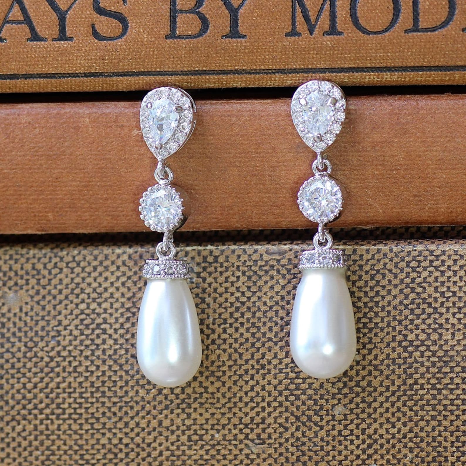Pearl Bridal Earrings Pearl Drop Earrings Crystal & Pearl Etsy