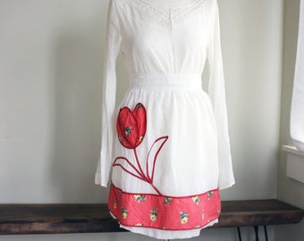 1950's vintage apron, medium length