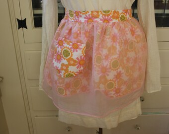 Flirty Vintage apron, reversible