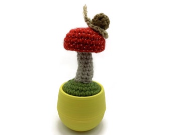 Mushroom Fiber Art, Aminita Muscaria, Mushroom Decor, Crochet Fiber Art, Science Gift, Plant Art, Hostess Gift, Cottagecore Decor, Snail Art