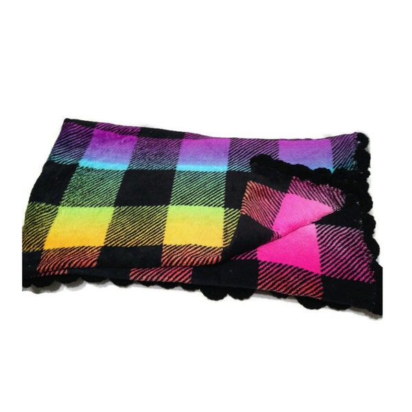 Ombre Rainbow Plaid Blanket Fuzzy Fleece Throw Rainbow Plaid Blanket with Black Shell Crochet Edge