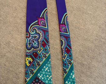 Vintage GIANNI VERSACE COUTURE Silk Tie.  Made in Italy 1990s.