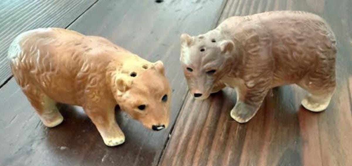Antique Bear Salt & Pepper Shakers Dining Picnic Bears Brown Alaska Gift
