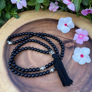 108 Bead Black Onyx Mala Necklace with Tassel – 8mm Gemstone Japa Mala for Meditation, Prayer, Yoga, Spiritual Practice – Made in USA