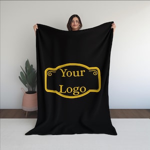 Custom Logo Fleece Blanket: Personalized Corporate Gift