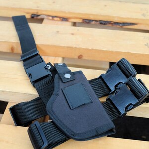 Product shot of the Vontoon Jill Valentine thigh holster made from durable polypropylene and strong plastic buckles