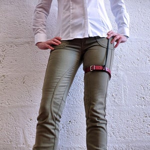 Leather Garter Belt Unisex Red