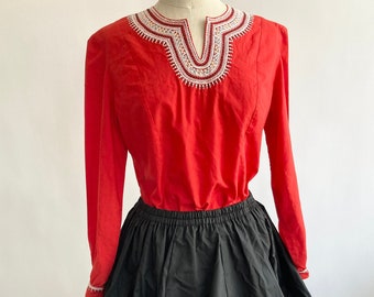 1950’s Red Cotton Embroidered Blouse Long Sleeve Zip Back Ranch Wear Rockabilly size M/L
