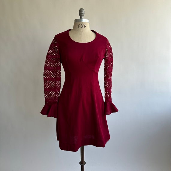 1970’s Mini Dress Maroon Red Poly Long Sleeve Siz… - image 1