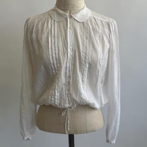 Edwardian Sheer White Cotton Blouse Drawstring Waist, Button Front, Pleats 1910’s