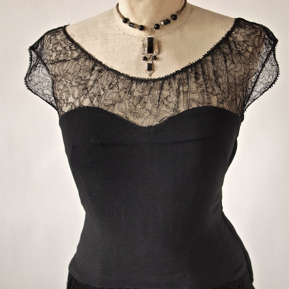 30's Long Dress Black Lace and Rayon Crepe Drop P… - image 2
