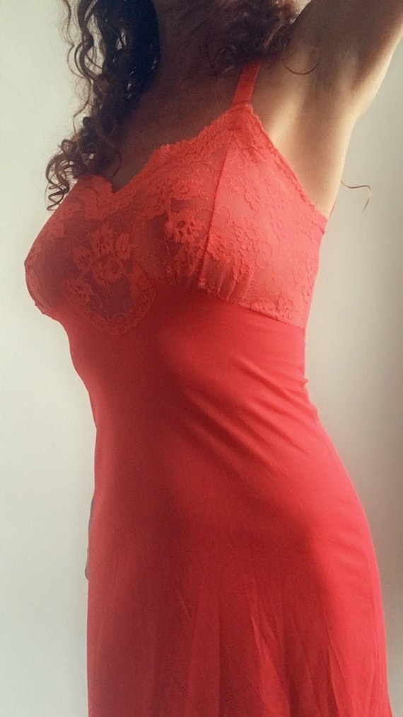 50's-60's Red Slip Nylon and Lace Aristocraft siz