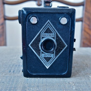 Czech Camera Rare Bilora Box Medium Format 6 x 9 1930's Art Deco Collectible Antique with Leather Case image 2