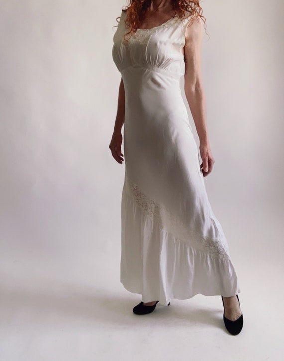 Vintage 30's/40's Nightgown Long White Lace Bias … - image 6