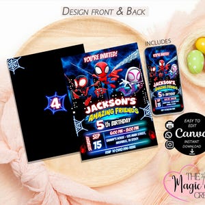 Puede incluir: Una invitaci&oacute;n de fiesta de cumplea&ntilde;os con personajes de Spider-Man. La invitaci&oacute;n incluye el texto "YOU'RE INVITED!" y "JACKSON'S AMAZING FRIENDS 5th BIRTHDAY." Un tel&eacute;fono inteligente muestra el mismo dise&ntilde;o. El dise&ntilde;o est&aacute; en una bandeja de madera.