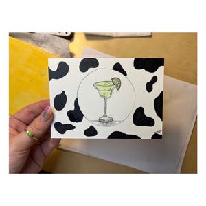 Moo Moos und Margs: Handgemachte Karten mit einem Schluck Freude