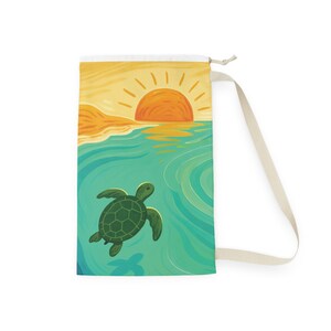 Beach-Inspired Laundry Bag, Eco-Friendly Bag, Turtle Design, Vacation Essentials, Great for Home & Travel, Gifts for Sea Lovers