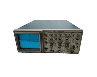 TEKTRONIX 2225 50MHZ OSCILLOSCOPE  Untested Parts Only