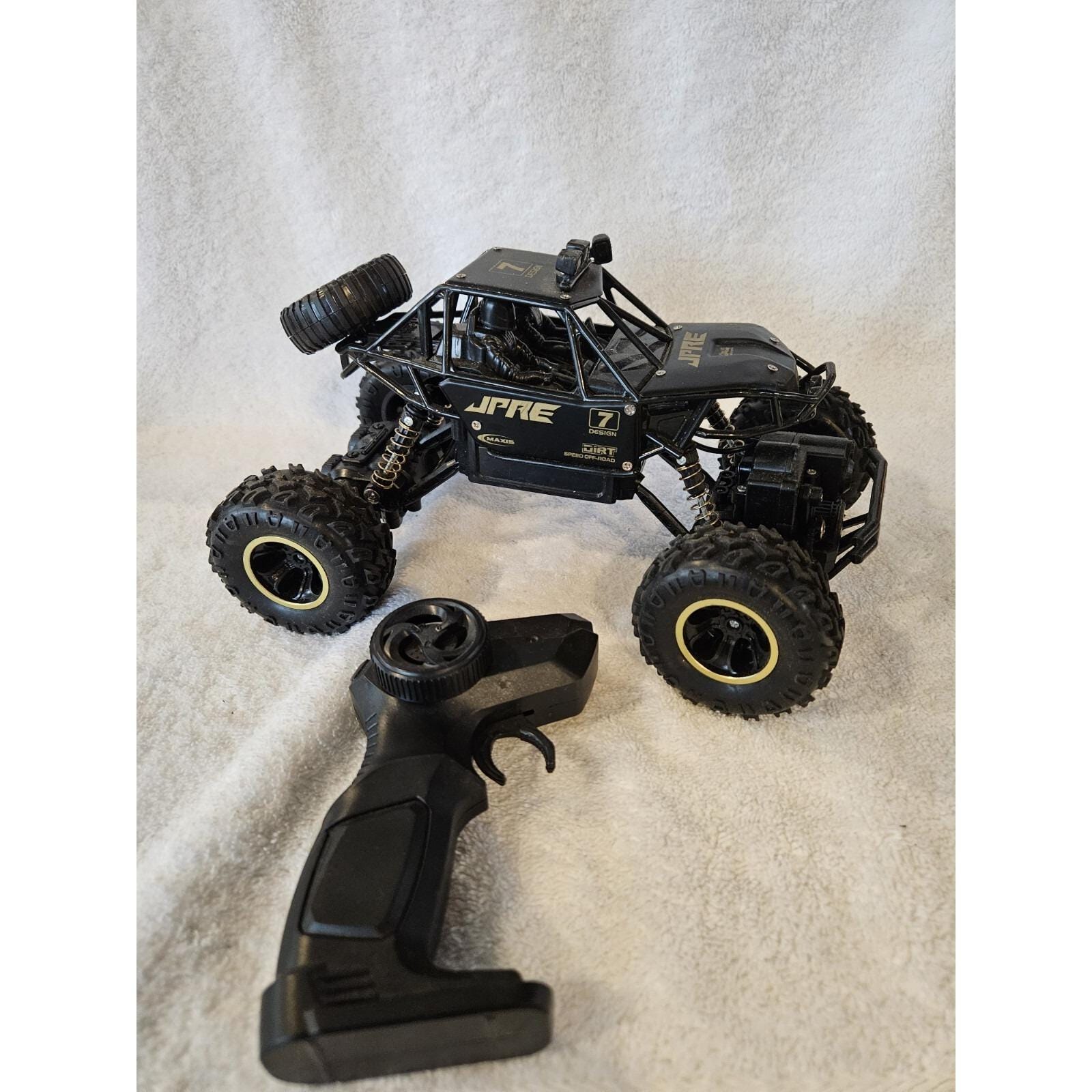 7 Design JPRE Maxis Dirt off Road 4 X 4 Remote Control Car Rare