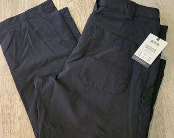 NWT Duluth Mens 40x30 Flexpedition Relaxed Fit Cargo Pants Black Water Resistant