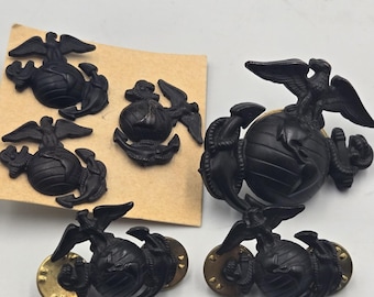 Lote de 6 pins militares antiguos de la Infantería de Marina de los EE. UU. con rosca trasera, águila, globo y ancla