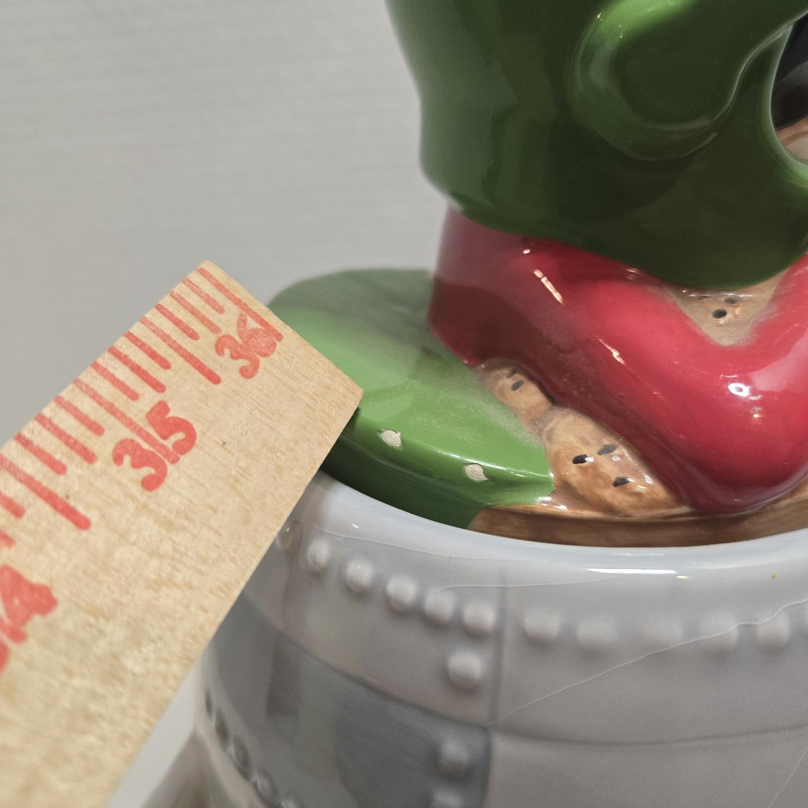 VTG RARE! Marvin the Martian Spaceship Cookie Jar 1998 Warner Bros