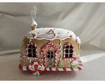Sugary CandyCane Gingerbread Camper Trailer Light Up Christmas Village Piece