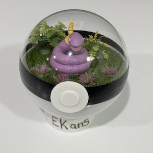 One of a kind Pokeball-Ekans