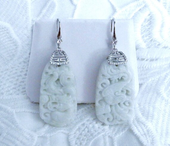 104cts Genuine China Jade Earrings, Almost White,… - image 3