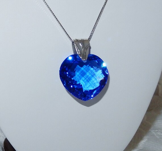 95ct Swiss Blue Topaz HEART Pendant Necklace Natu… - image 2