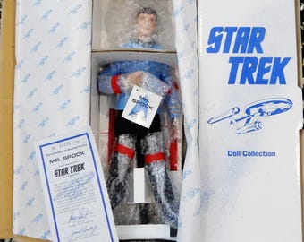 Muñeco de porcelana vintage raro de Spock de Star Trek: Hamilton LTD, certificado de autenticidad, accesorios.