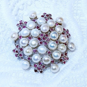 73TCW Pearl Ruby Brooch, Natural gemstones, White Freshwater Cultured Pearls, 14kt White Gold, Silver Brooch 1 3/4&quot; Wide