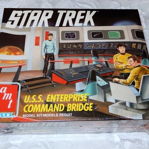 Star Trek USS Enterprise Command Bridge Model Factory Sealed Paramount Pictures AMT/ERTL Numbered 1454 Vintage Rare Model Mint