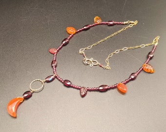 Beaded Garnet Necklace - 14K Gold Filled Garnet Necklace - 14K Gold Filled Autumn Necklace - Gold Necklace With Leaves And Garnet