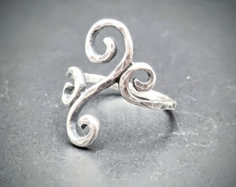 Hammered Sterling Silver Scrollwork  Ring - Oxidized 925 Silver Vine Ring - "Tendrils" Collection