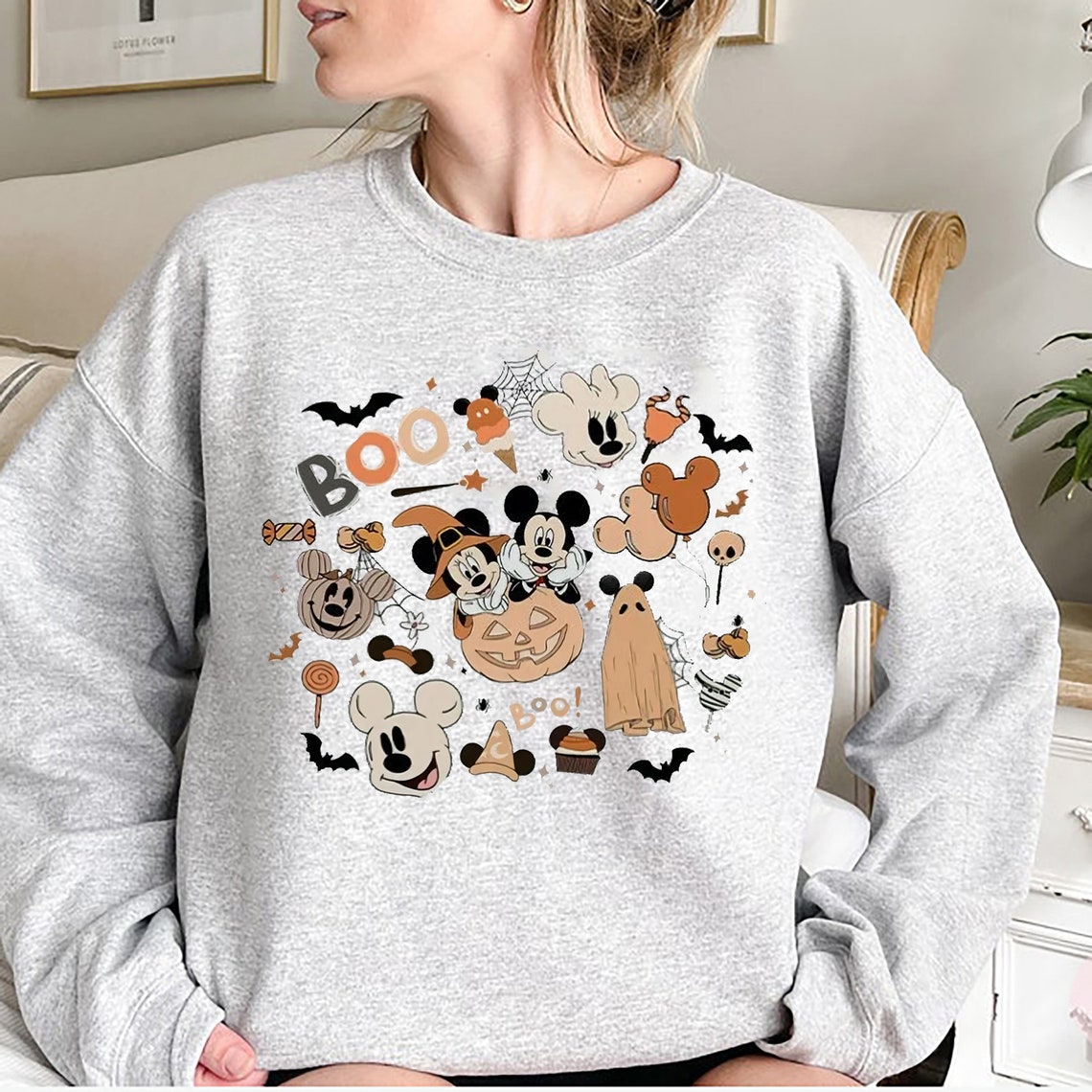 Vintage Disney Halloween Sweatshirt Mickey Minnie Halloween Etsy