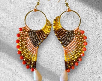 Brincos de Asas de Anjo com Miçangas e Micromacramê - Joias Artesanais Boho - Cores de Outono